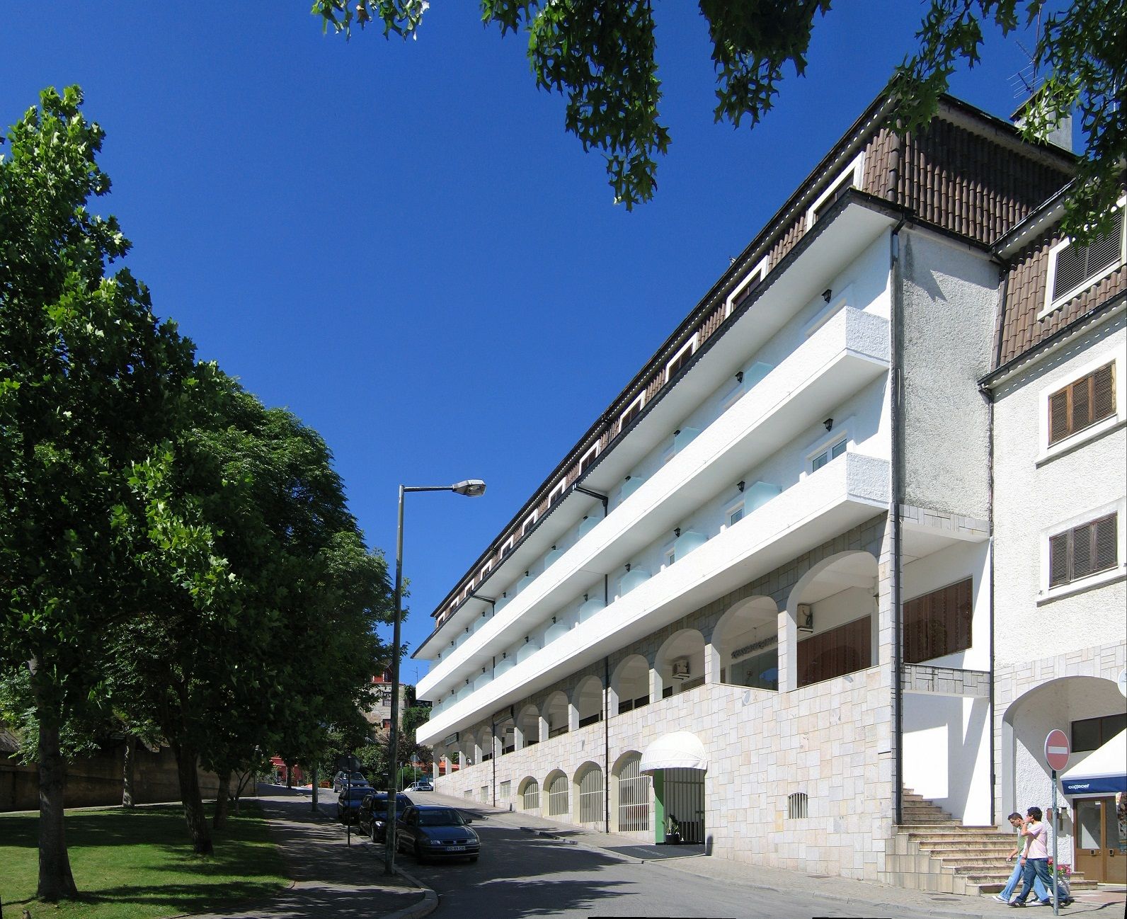 Petrus Hotel ชาเวส ภายนอก รูปภาพ